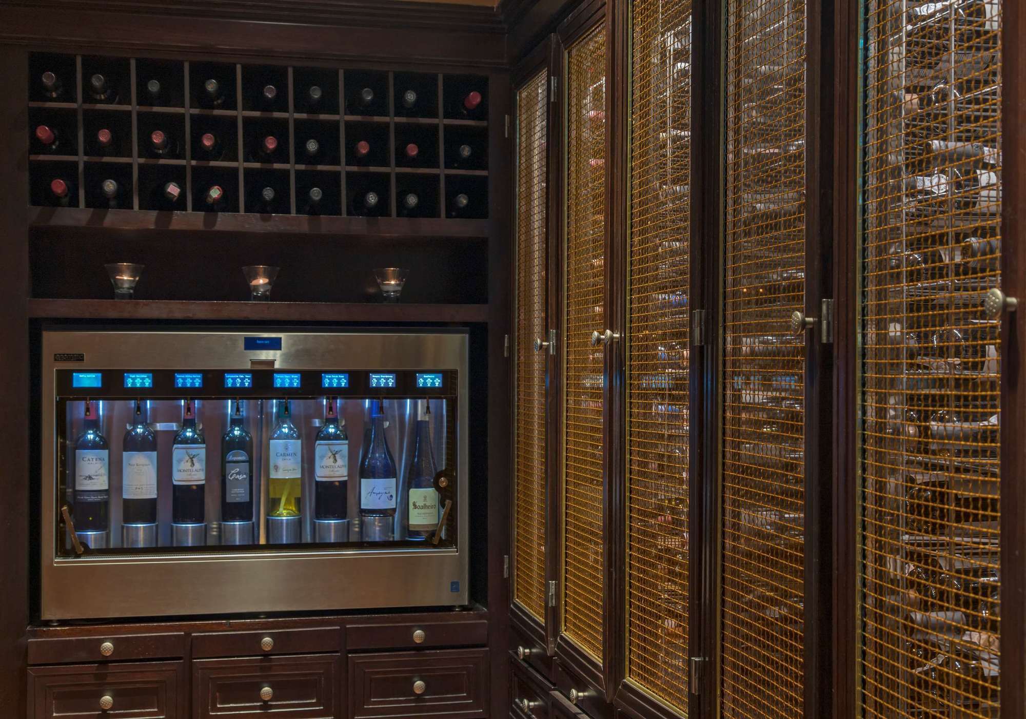 Sheraton Reserva Do Paiva Cabo de Santo Agostinho Eksteriør billede Wine dispenser