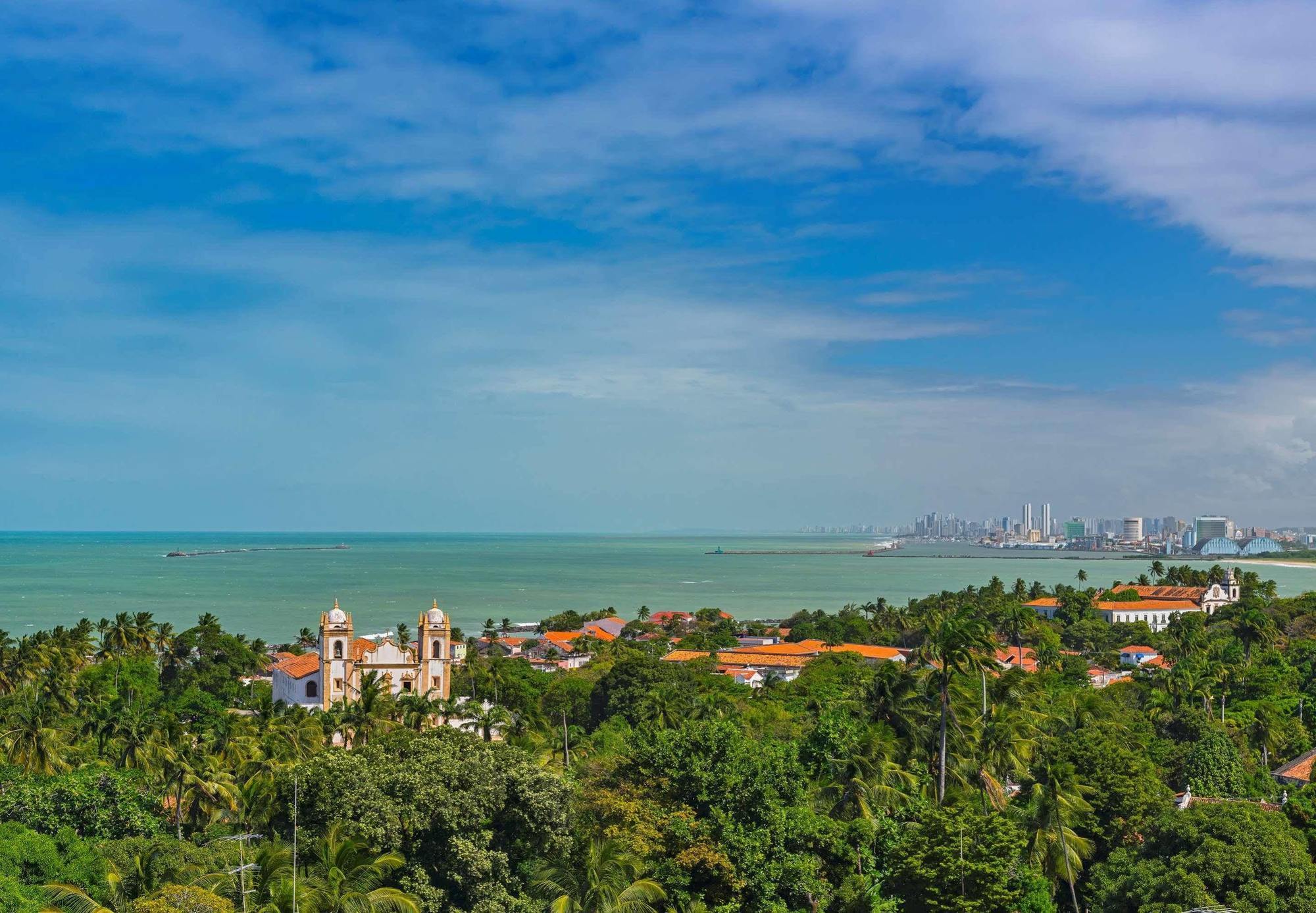 Sheraton Reserva Do Paiva Cabo de Santo Agostinho Eksteriør billede View of the city from the hill of the same name